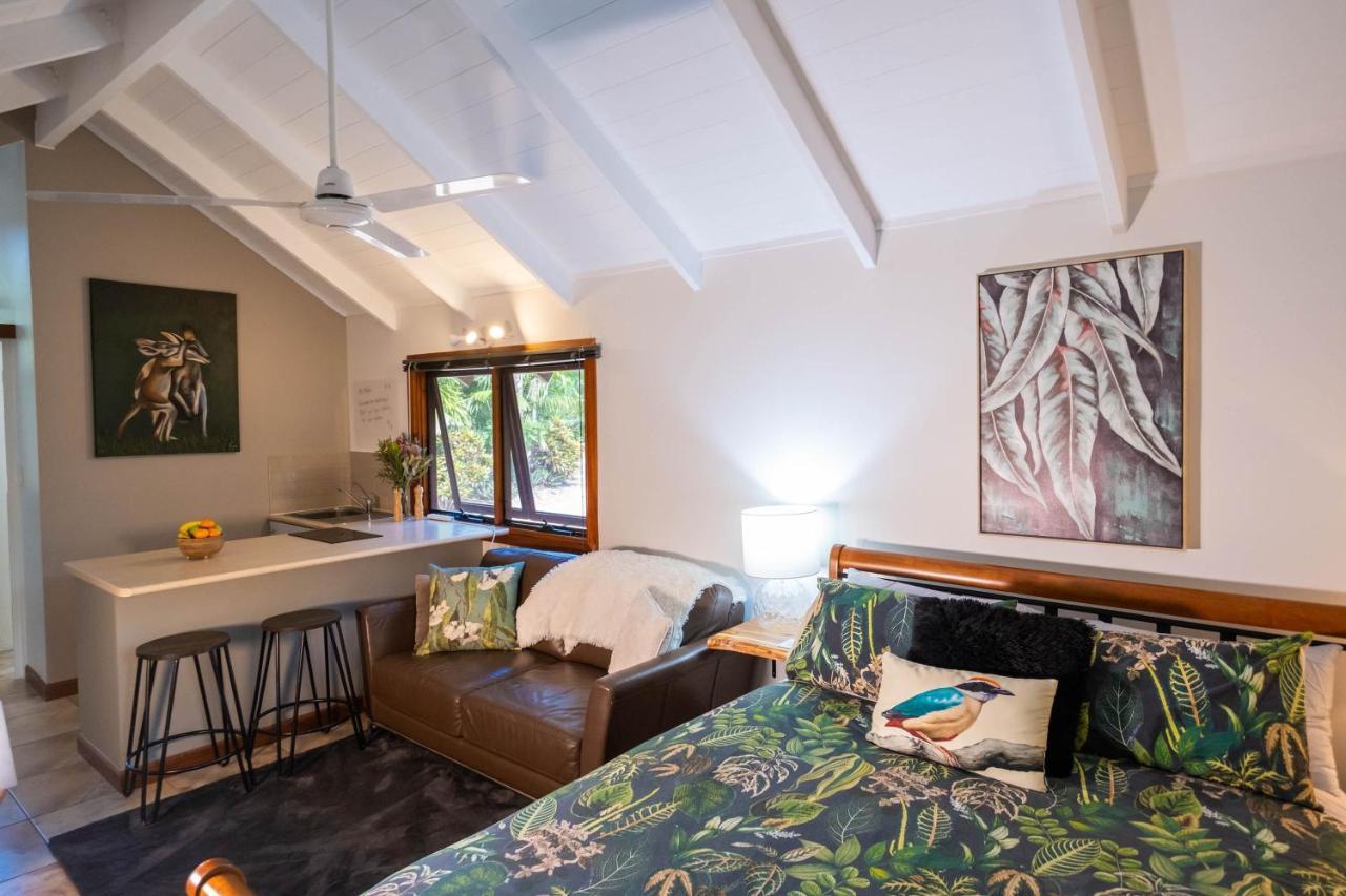 Airlie Beach Eco Cabins - Adults Only Luaran gambar