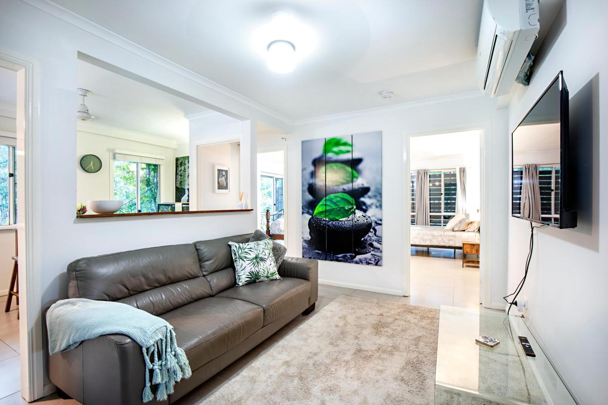 Airlie Beach Eco Cabins - Adults Only Luaran gambar